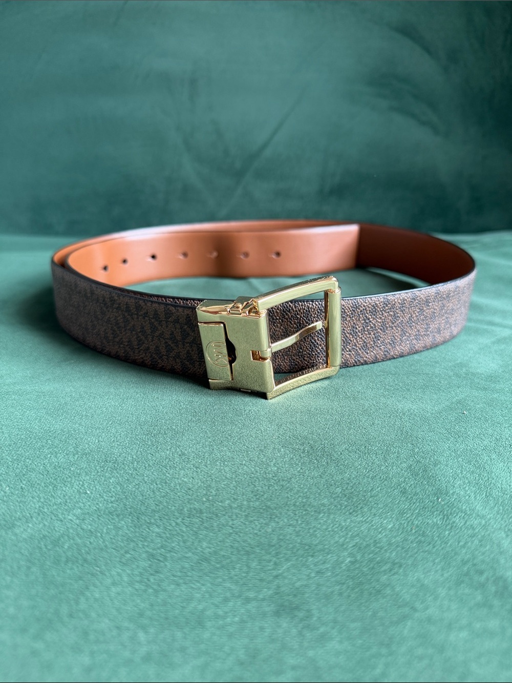 Michael Kors 100% leather reversible Brown Monogram Belt with Gold Buckle